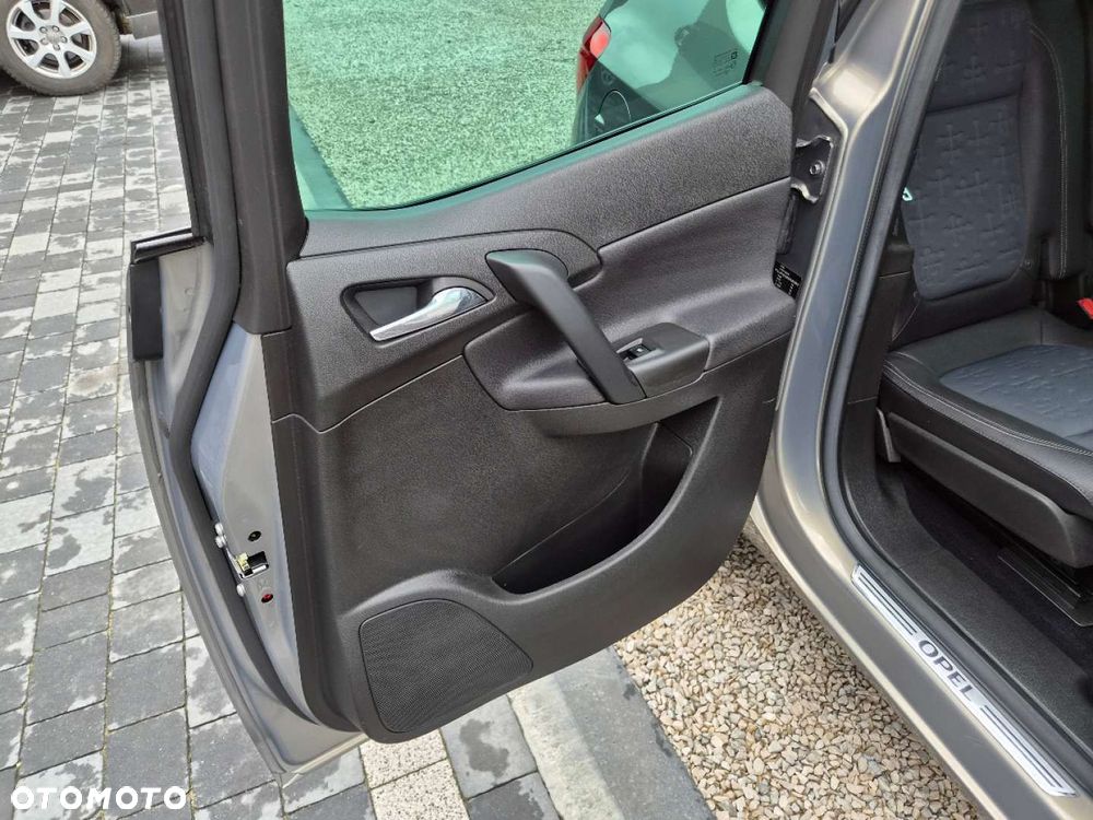 Opel Meriva - 21