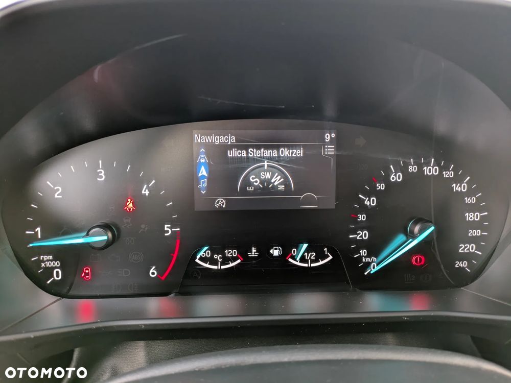 Ford Focus 1.5 EcoBlue Start-Stopp-System COOL&CONNECT - 31