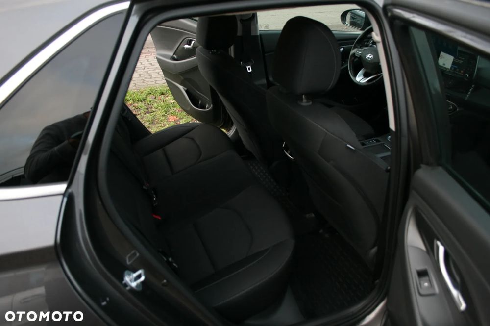 Hyundai i30 1.6 CRDi Style - 8