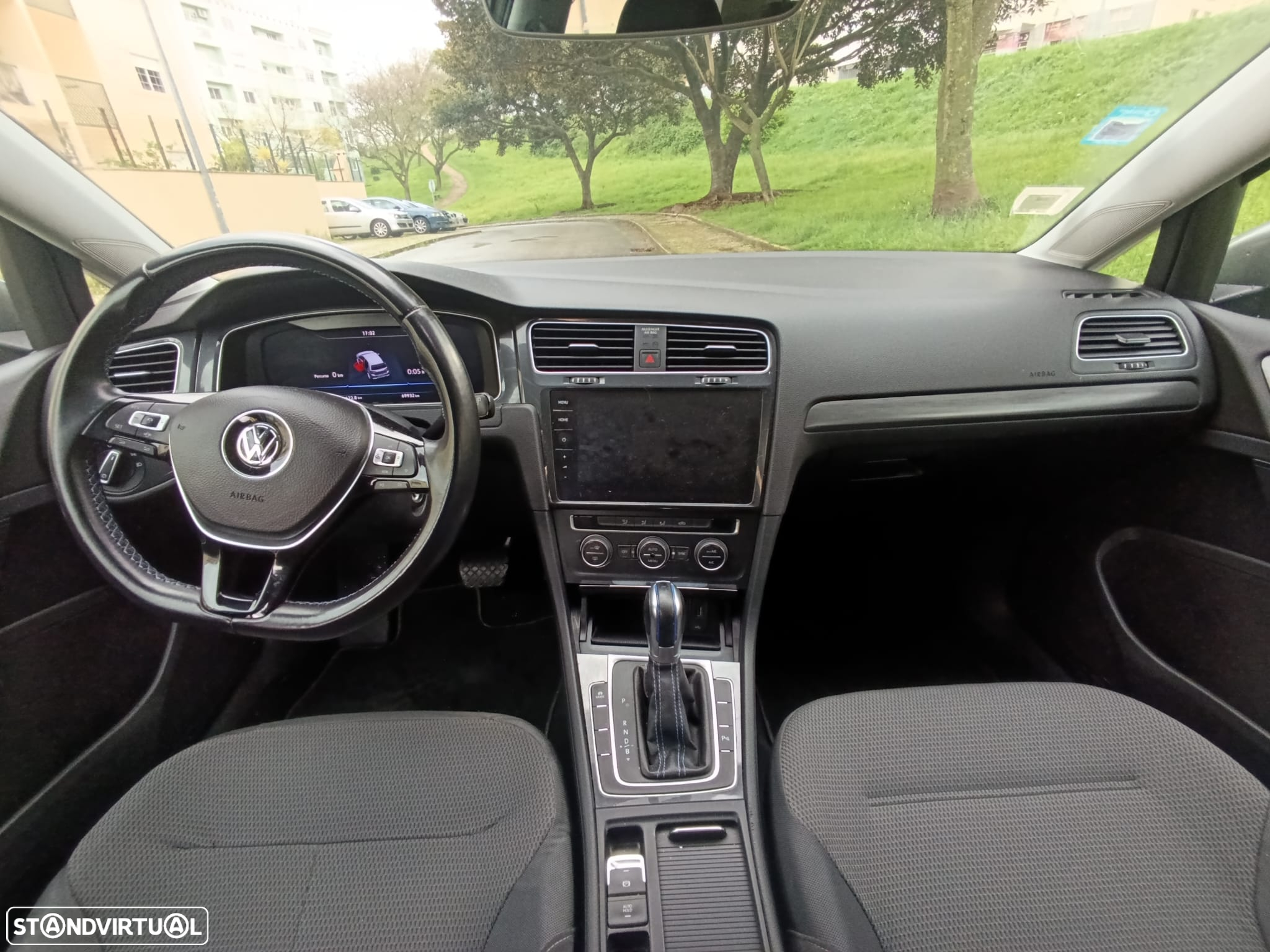 VW e-Golf AC/DC - 16