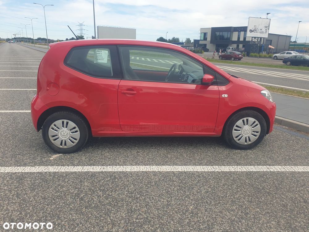 Volkswagen up! move - 28