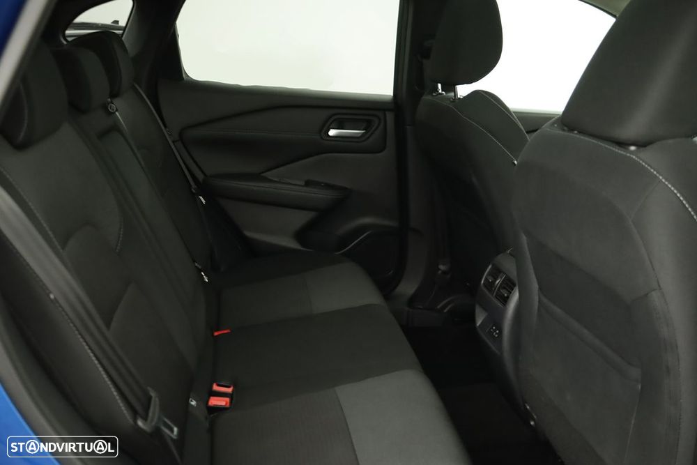 Nissan Qashqai 1.3 DIG-T N-Connecta LED Xtronic - 22