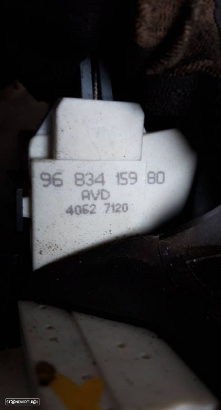 Fecho Porta  Fte Dto Citroën C4 I (Lc_) - 4