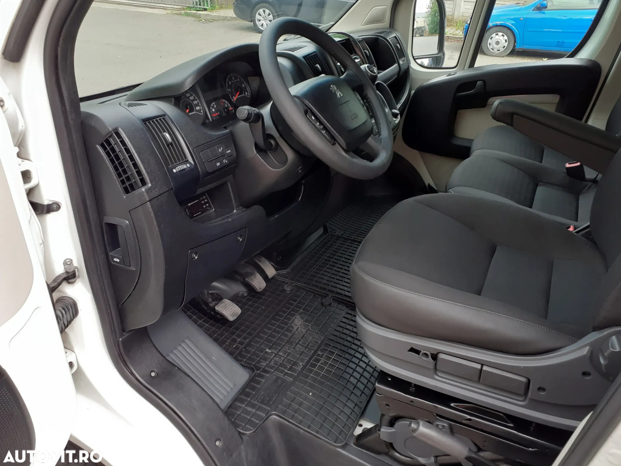 Peugeot Boxer - 7