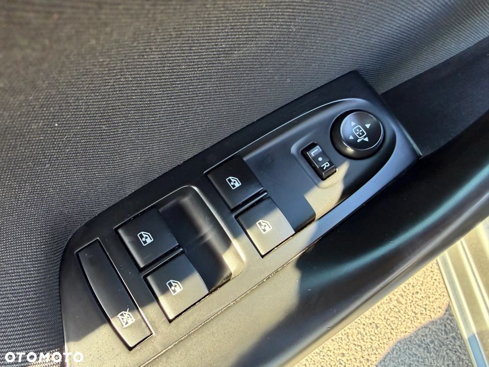 Opel Astra 1.6 CDTI DPF ecoFLEX Start/Stop Exklusiv - 21