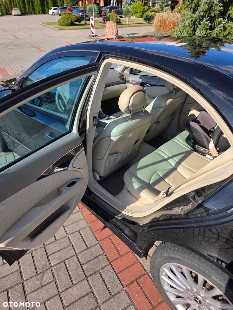 Mercedes-Benz Klasa E 320 CDI T Avantgarde - 10