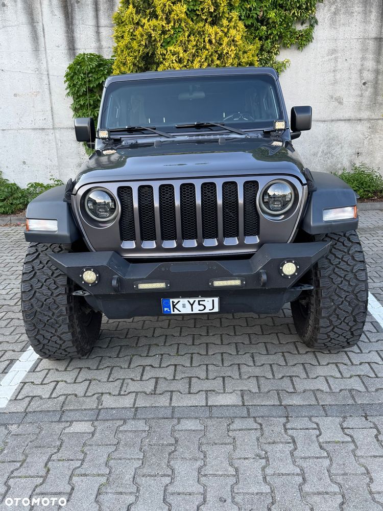 Jeep Wrangler - 17