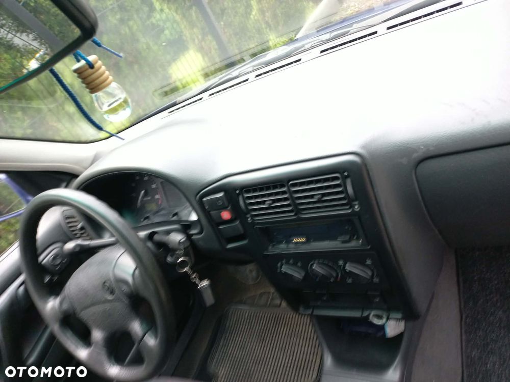 Volkswagen Polo - 7