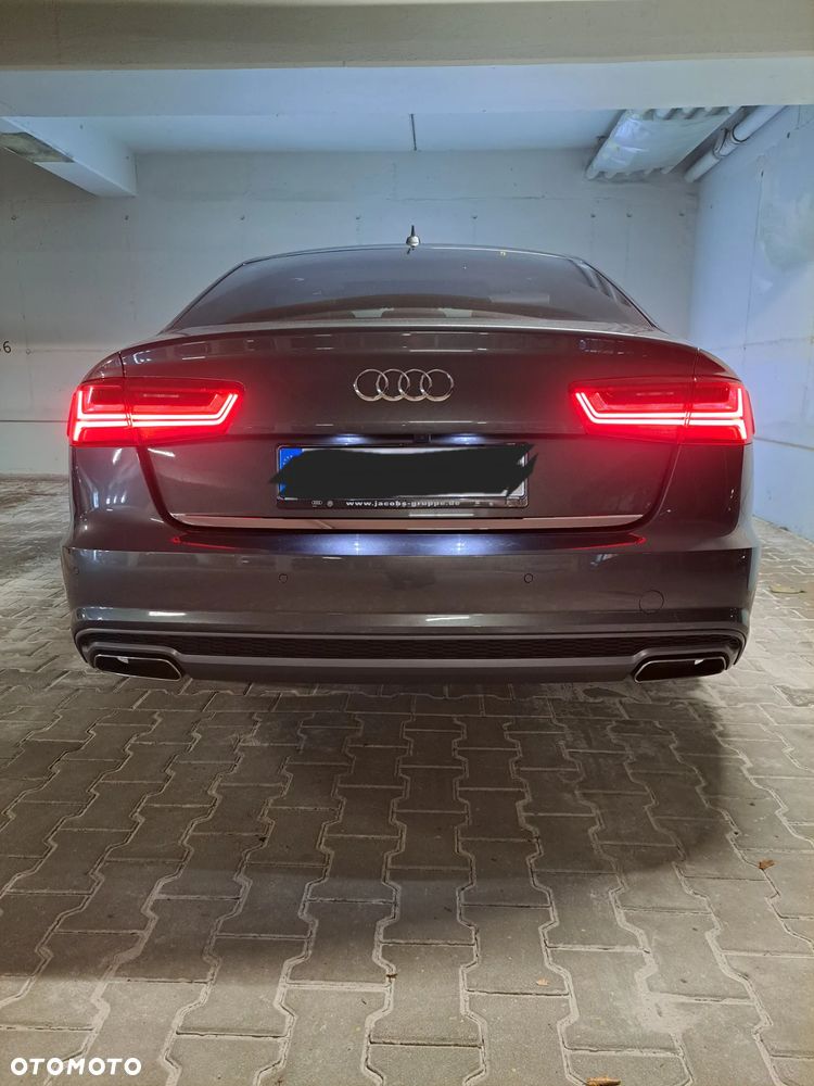 Audi A6 Allroad - 10