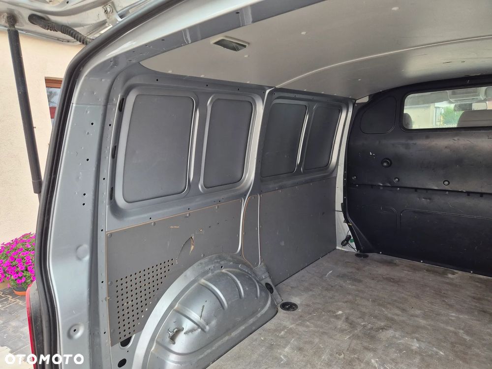 Volkswagen T5 Transporter - 15