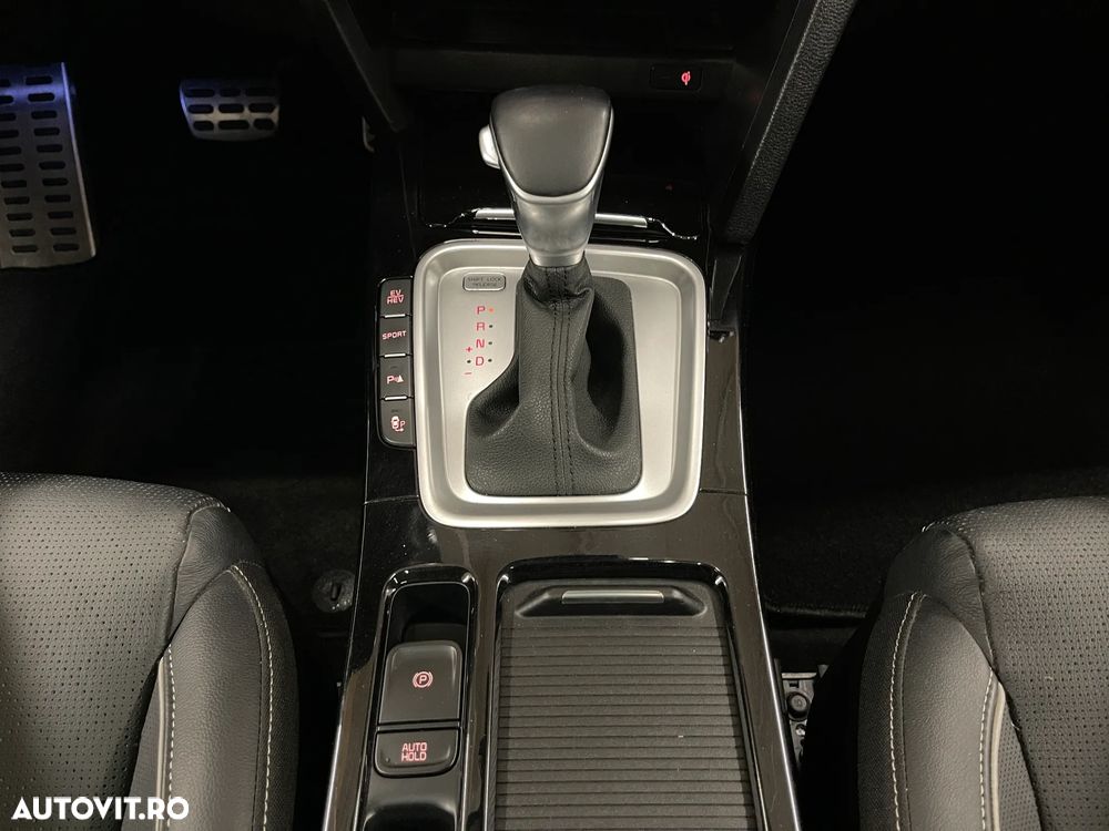 Kia XCeed 1.6 GDI 6DCT PHEV Vision - 24