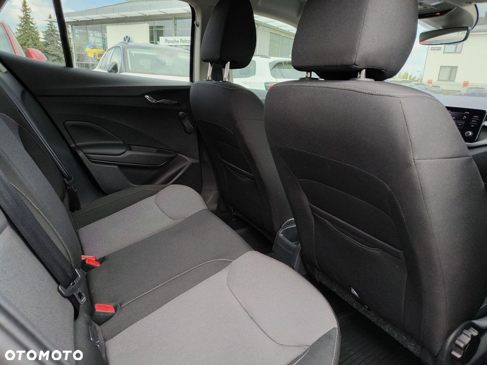 Skoda Fabia 1.0 TSI Ambition DSG - 24