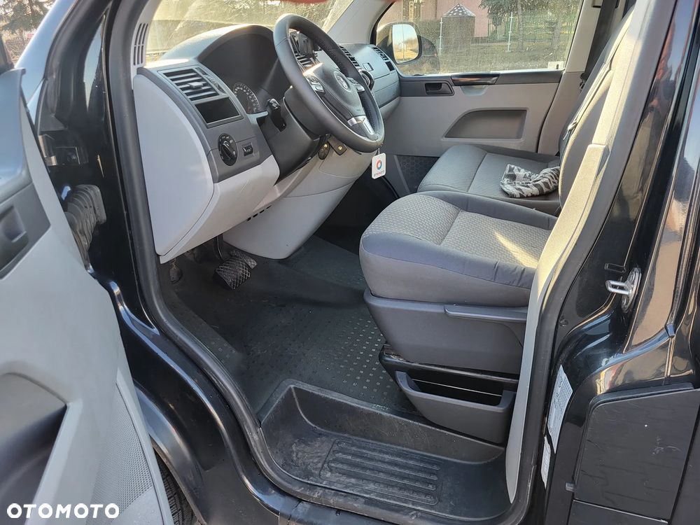 Volkswagen Transporter - 19