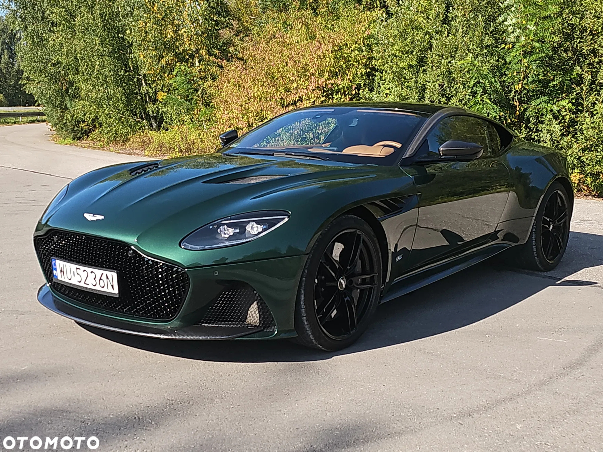 Aston Martin DBS - 2