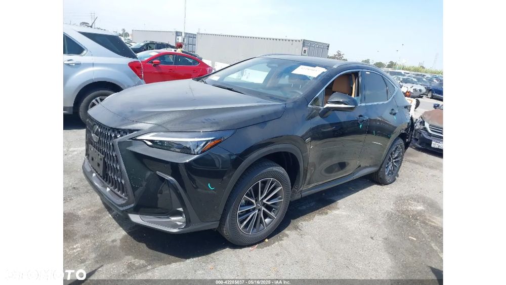 Lexus NX - 2