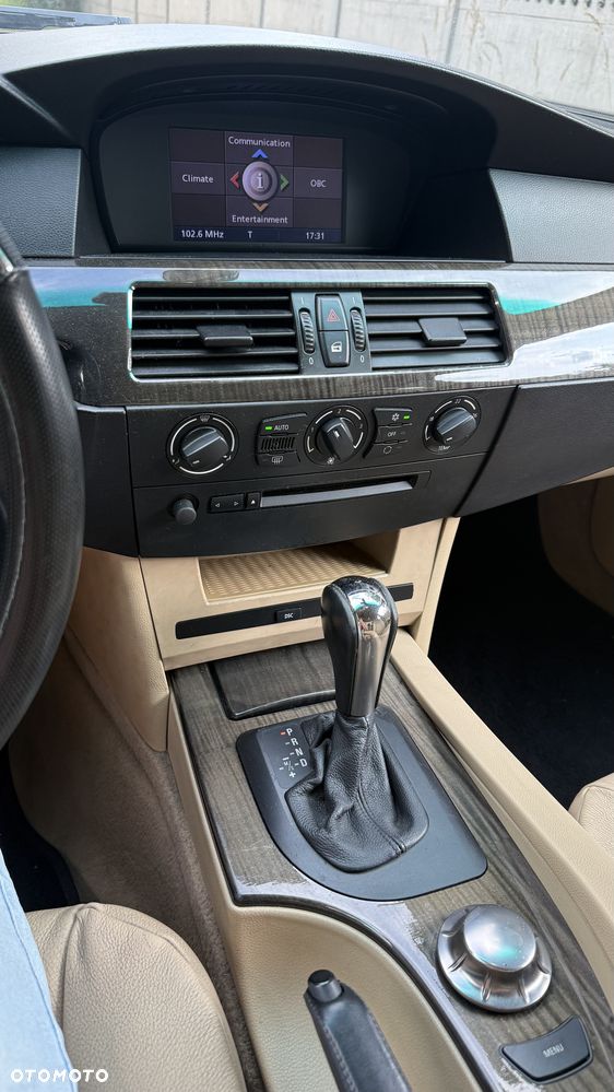 BMW Seria 5 - 10