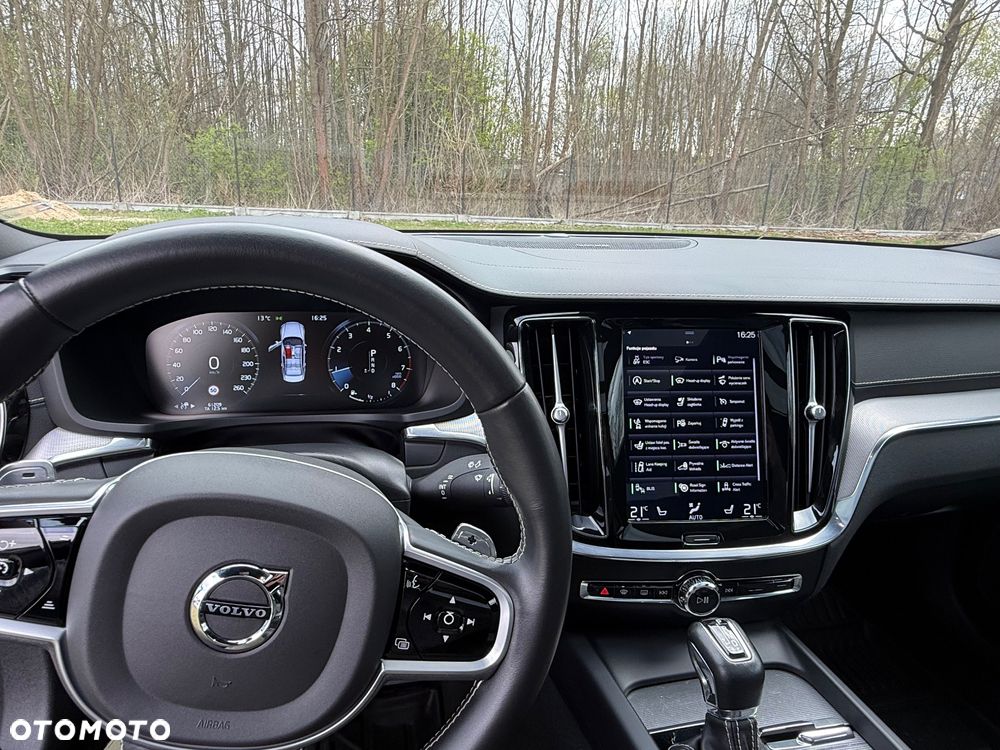 Volvo S60 T6 AWD R-Design - 14