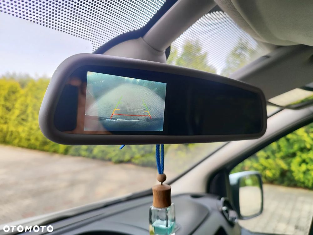 Renault Trafic 2.0 dCi - 14