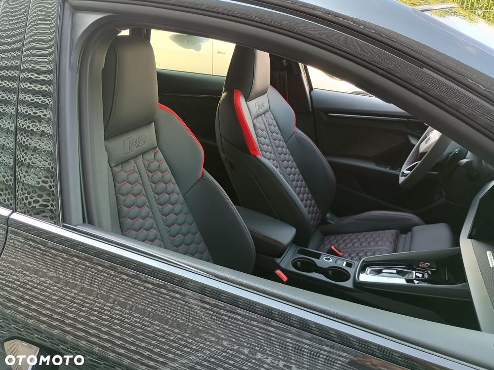 Audi RS3 Sportback TFSI Quattro S tronic - 18