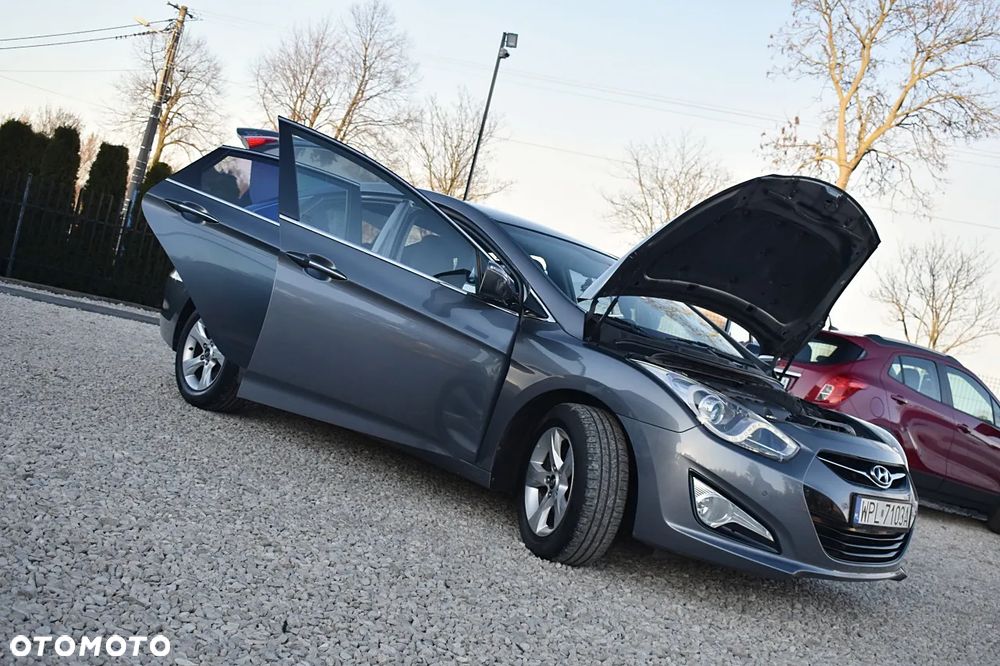 Hyundai i40 1.7 CRDi Comfort - 17