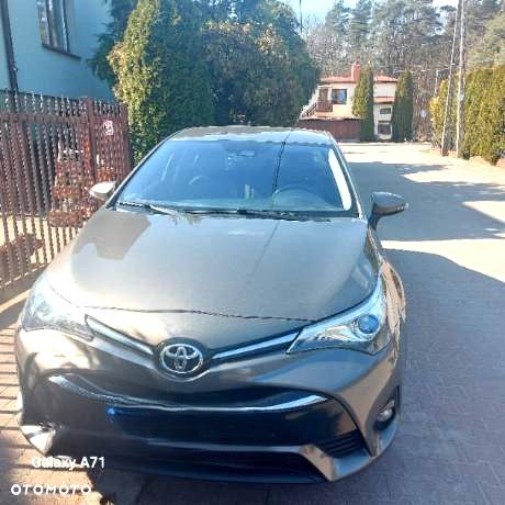 Toyota Avensis 1.8 Prestige MS - 2