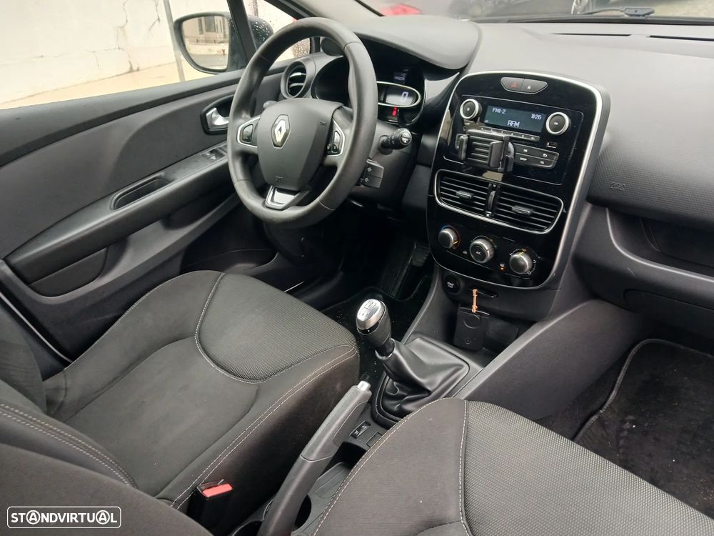 Renault Clio Sport Tourer 1.5 dCi Confort 82g - 11