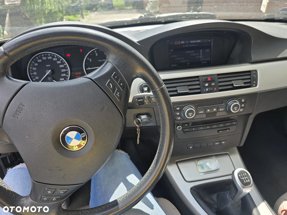 BMW Seria 3 - 12