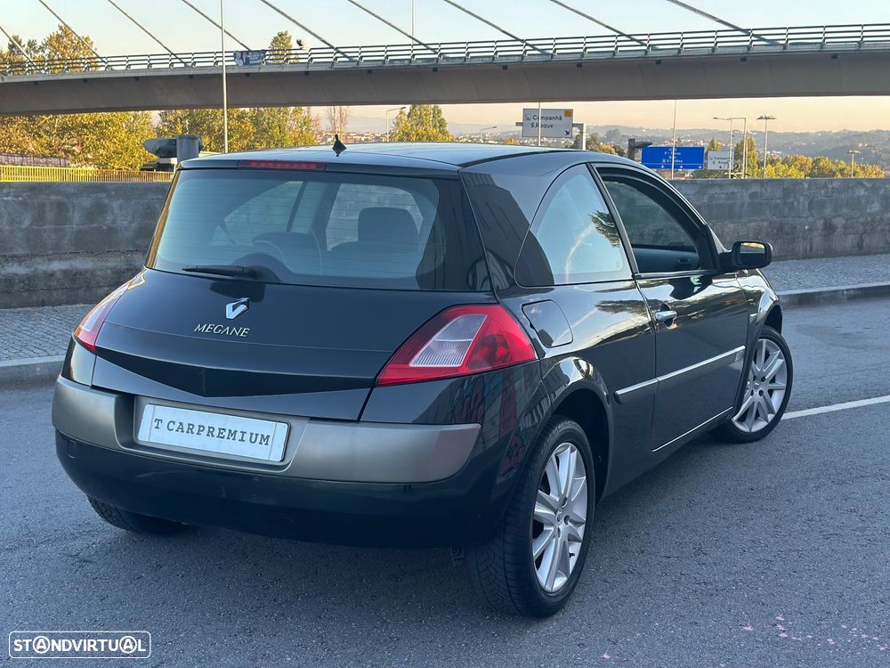Renault Mégane 1.5 dCi Dynamique - 5