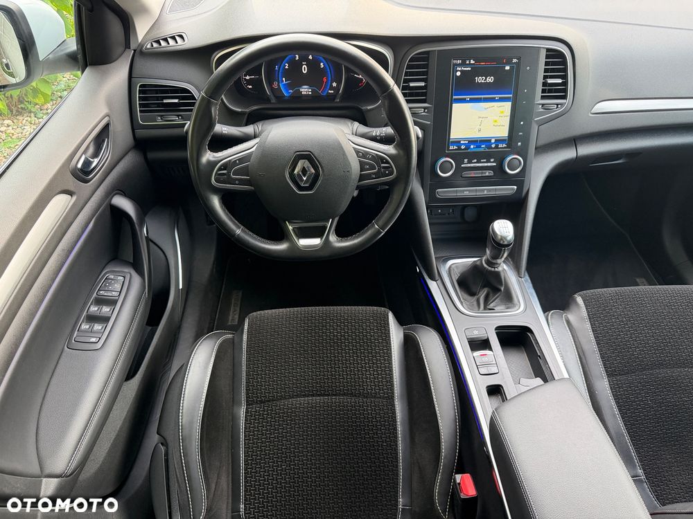 Renault Megane - 11
