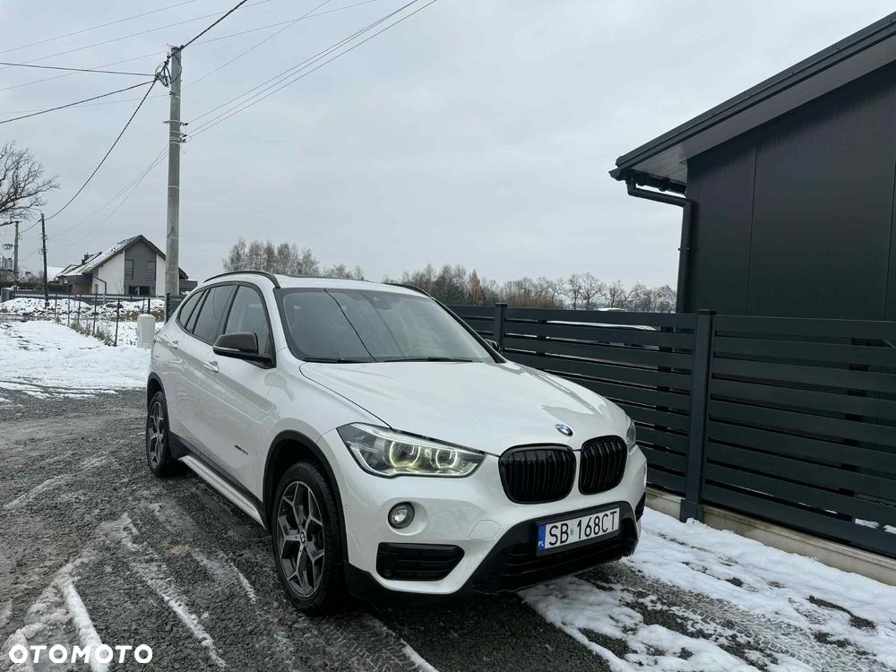 BMW X1 xDrive20d xLine - 9