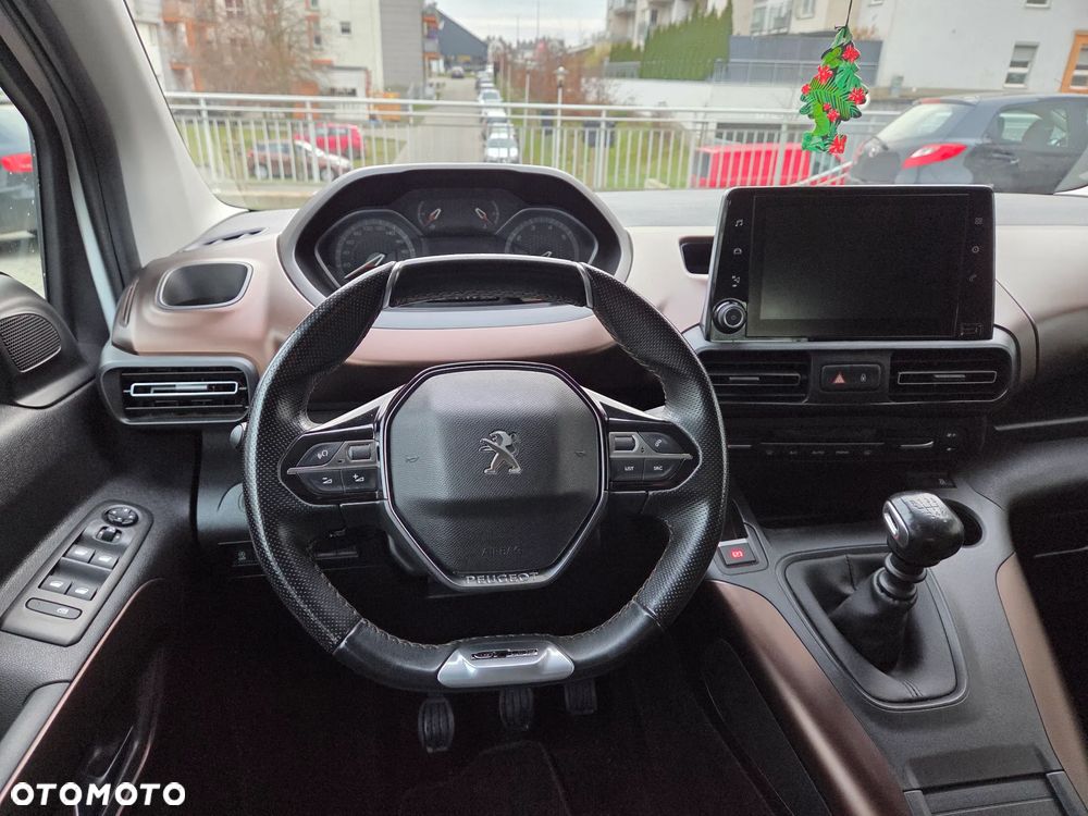 Peugeot Rifter 1.2 PureTech GT Line S&S - 12