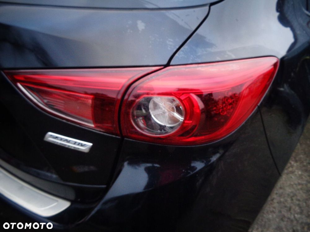 Zderzak tyl Mzda 3 BM Hatchback PDC 41W KOMPLETNY - 8