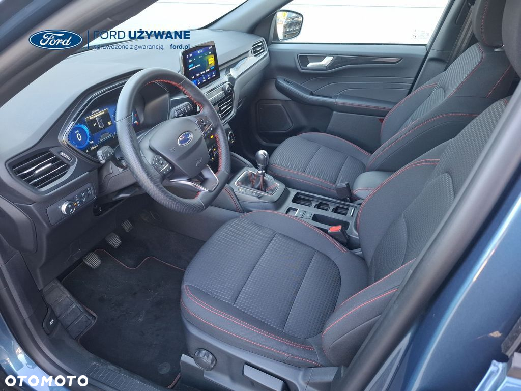 Ford Kuga - 16