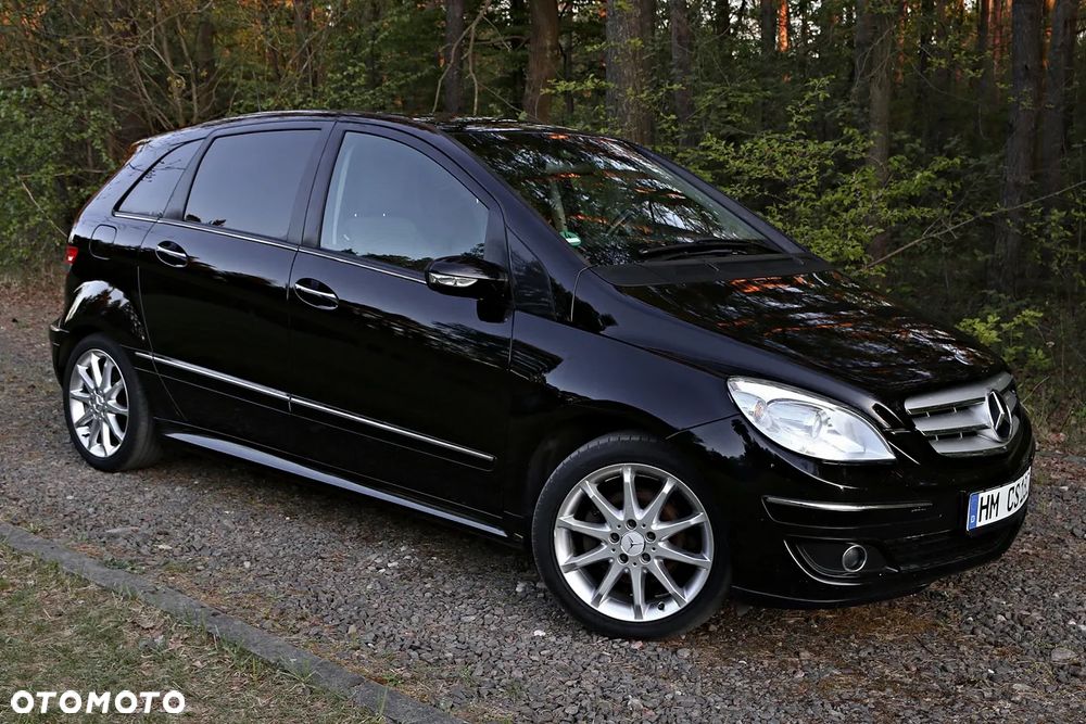 Mercedes-Benz Klasa B 200 Special Edition - 19