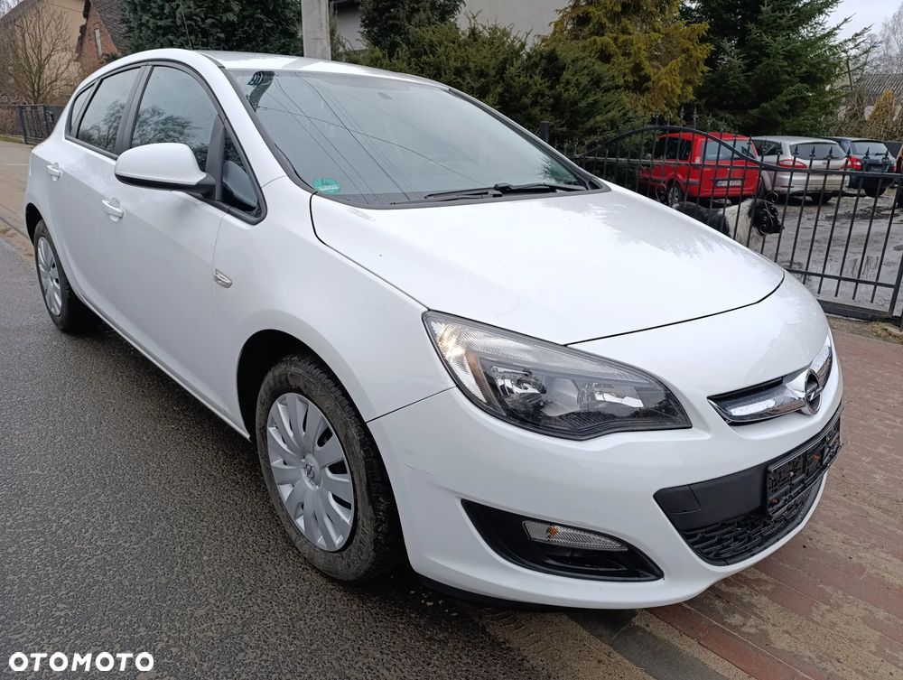 Opel Astra 1.4 Selection - 24