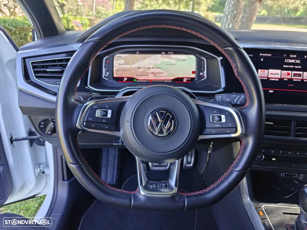 VW Polo 2.0 TSI GTI DSG - 28