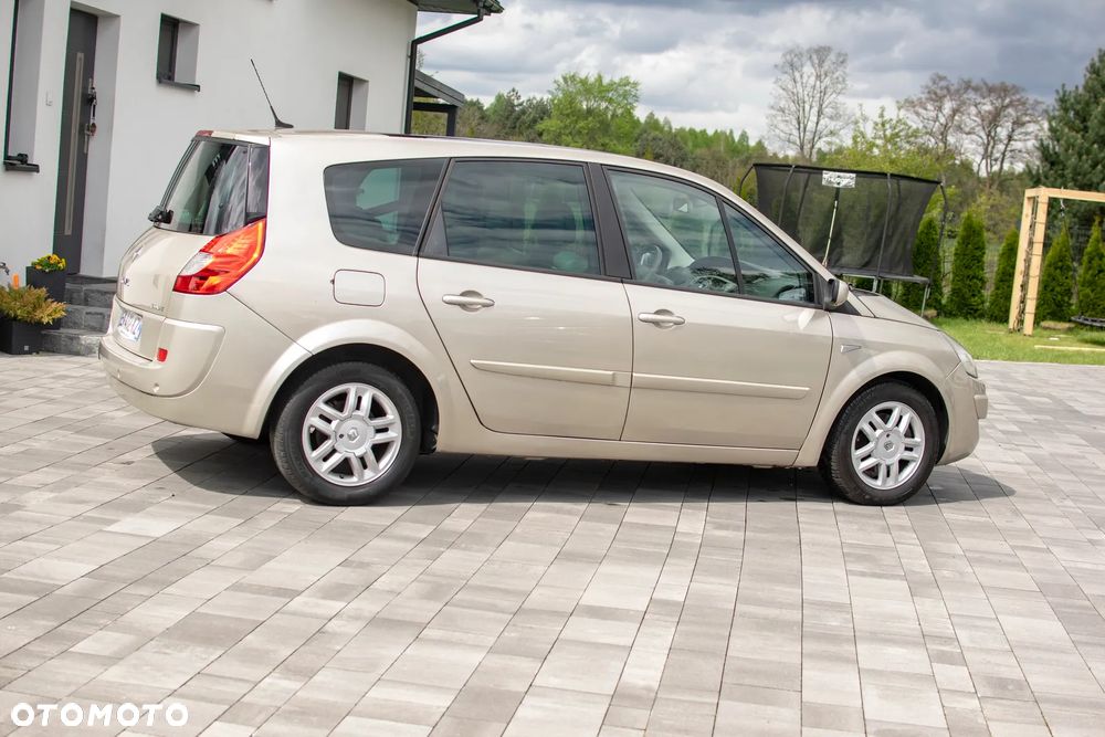 Renault Grand Scenic Gr 2.0T Exception - 16