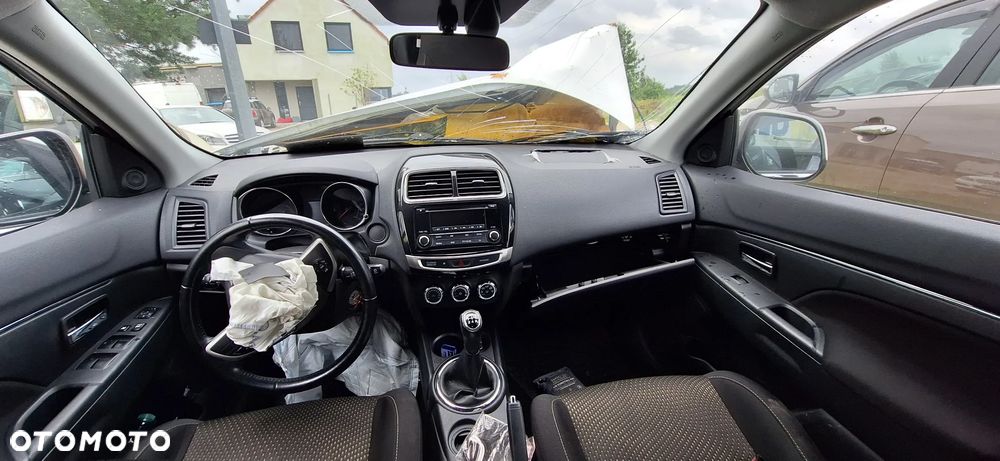 Mitsubishi ASX 1.6 2WD - 11