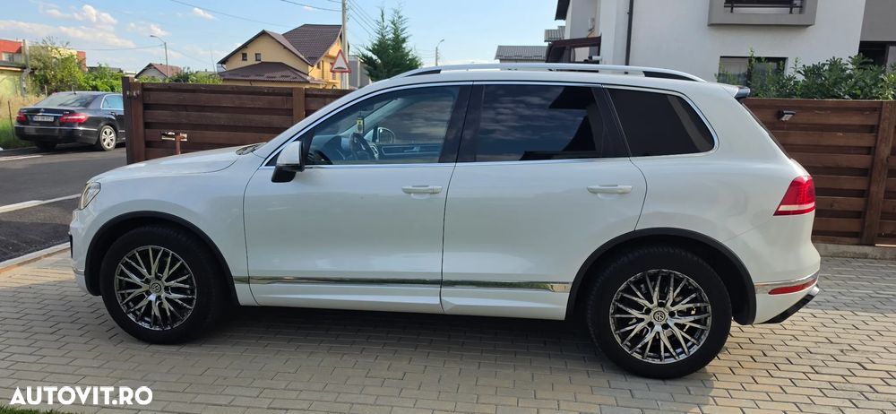 Volkswagen Touareg V6 TDI BMT Supreme Plus - 12