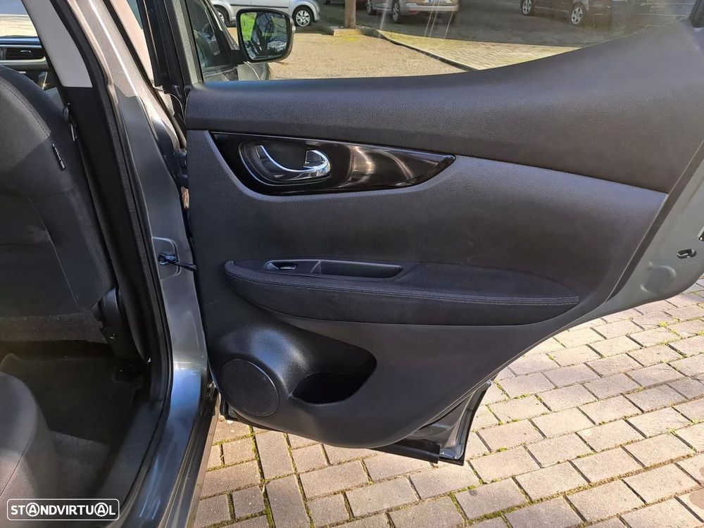 Nissan Qashqai 1.5 dCi Tekna Premium - 21