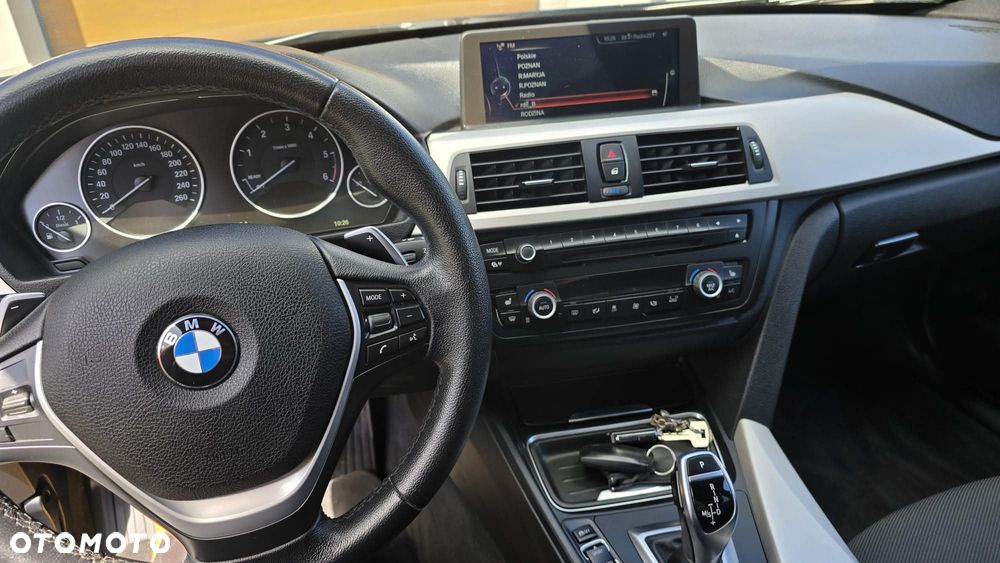 BMW Seria 3 - 23