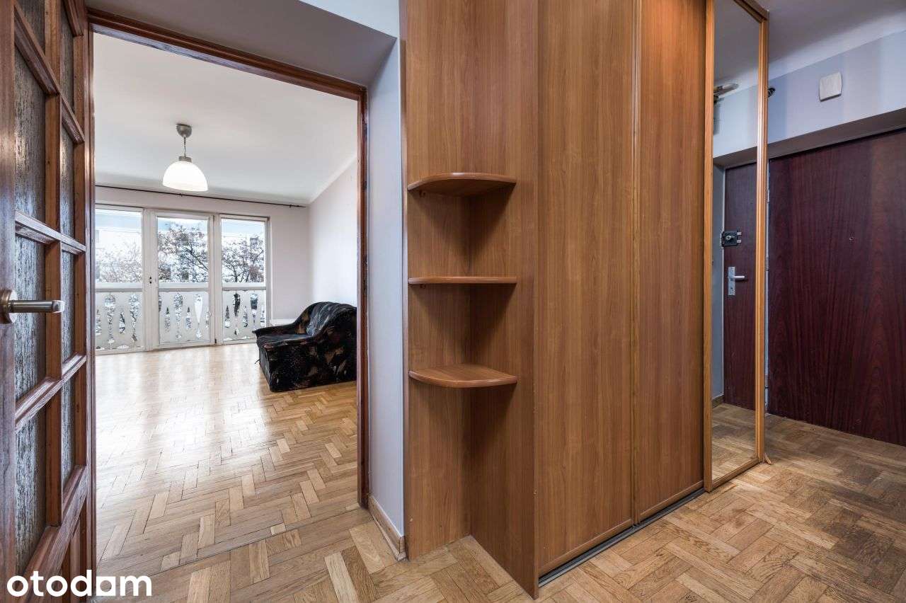 Nowolipki, 2 pokoje z oddzielną kuchnią, balkon