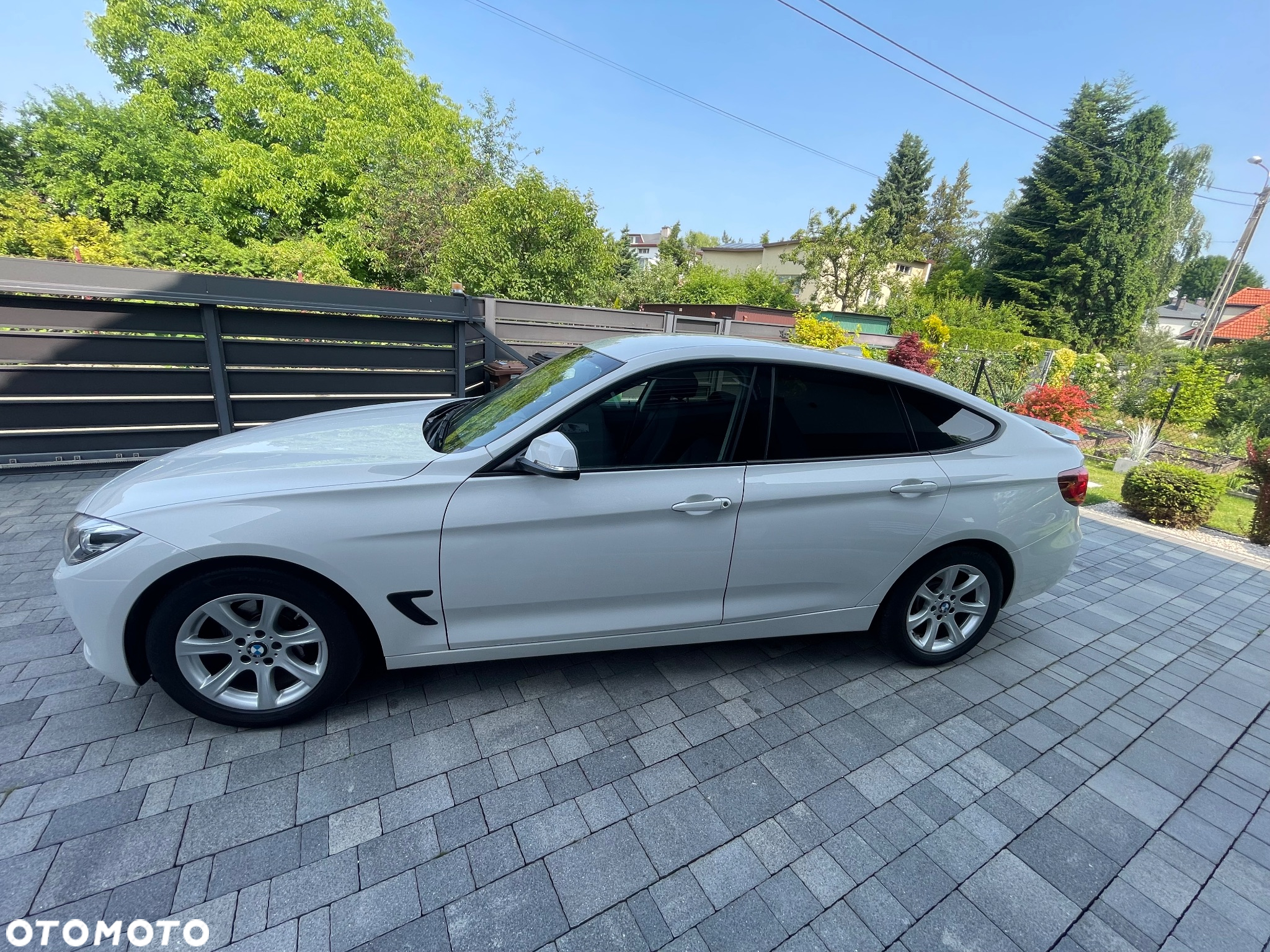 BMW 3GT 318d Business Edition - 3