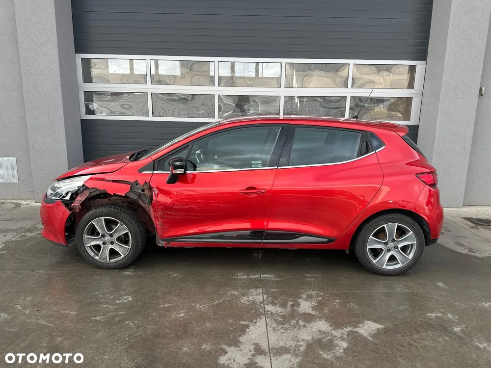 Renault Clio 0.9 TCe Techno Feel - 8