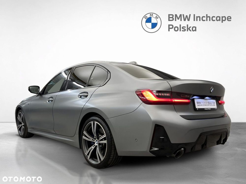 BMW Seria 3 320d xDrive mHEV M Sport sport - 4