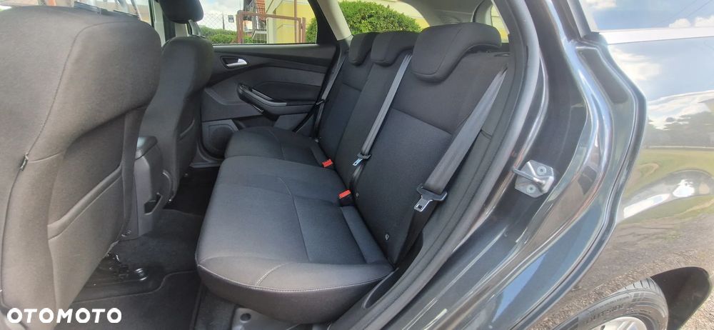 Ford Focus 1.0 EcoBoost STart-Stopp-System TITANIUM DESIGN - 28