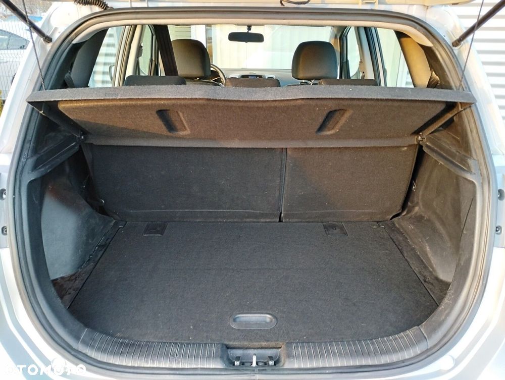 Hyundai ix20 1.6 BlueDrive Classic + - 25