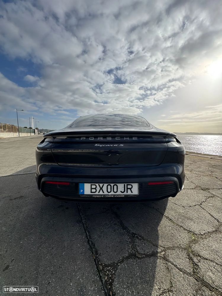 Porsche Taycan 4S - 7