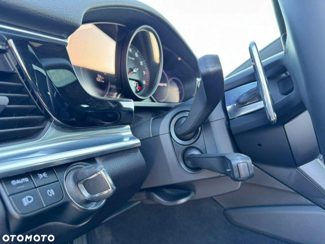 Porsche Panamera 4 - 16