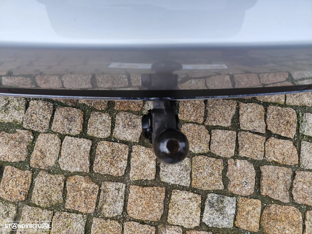 Mercedes-Benz C 300 de Avantgarde - 31